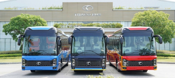 THACO AUTO bàn giao lô xe bus cho đối tác chiếm 30% thị phần vận tải hành khách toàn quốc