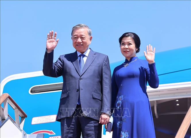 Tổng Bí thư Tô Lâm và Phu nhân bắt đầu thăm cấp Nhà nước Đại Hàn Dân Quốc- Ảnh 1.