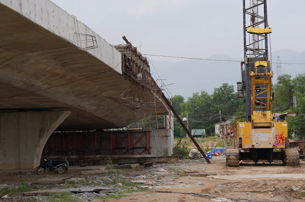 Việt Nam sắp có tuyến đường xuyên rừng dài gần 10km, tổng đầu tư vượt 3.900 tỷ, kết nối cảng nước sâu lớn nhất cả nước - ảnh 5