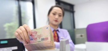 Chuyên gia: Sau sáp nhập, nỗi lo lớn nhất của TP HCM không phải thiếu tiền, mà là tiền đi về đâu?