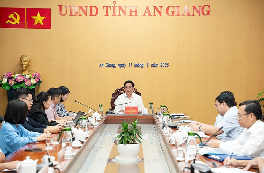 Vingroup (<a style='text-decoration: none;' href='/VIC'>VIC</a>) đề xuất đề án chuyển đổi xanh tại An Giang, Phú Quốc được chọn làm trung tâm thí điểm