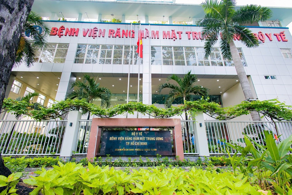 Bệnh viện tuyến đầu thông báo khẩn đến toàn bộ người dân - ảnh 1