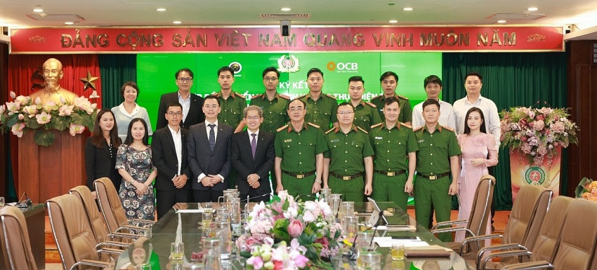<a style='text-decoration: none;' href='/OCB'>OCB</a> hợp tác cùng Trung tâm dữ liệu quốc gia thực hiện xác thực điện tử qua VNeID