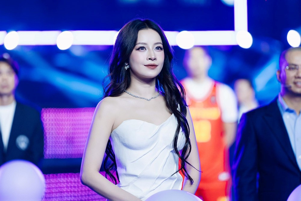 Nữ nghệ sĩ nổi tiếng Việt Nam là cháu nội người từng trực chiến bên cạnh Đại tướng Võ Nguyên Giáp, gia đình có 3 Đại tá - ảnh 1