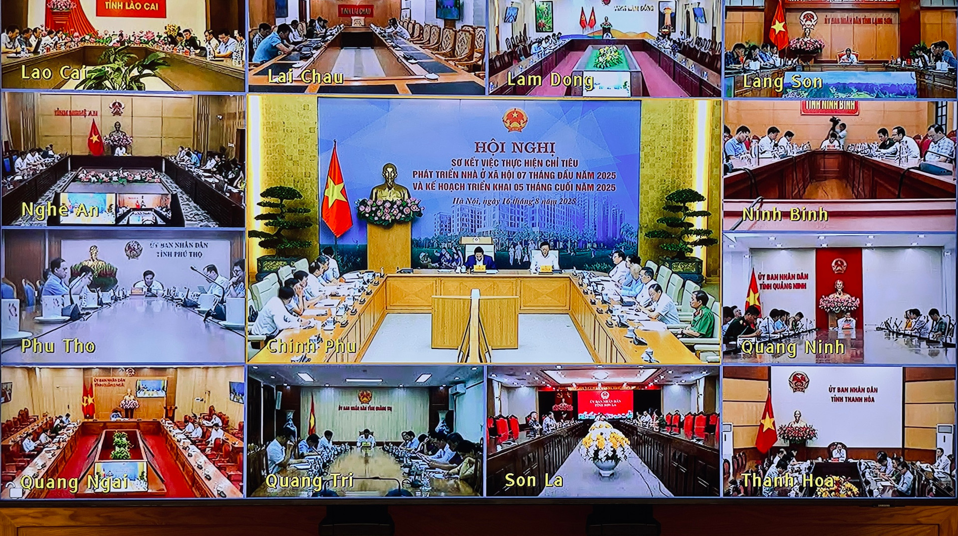 Thủ tướng: Nâng ngưỡng thu nhập được mua nhà xã hội theo hướng phù hợp hơn- Ảnh 17. Thủ tướng: Nâng ngưỡng thu nhập được mua nhà xã hội theo hướng phù hợp hơn- Ảnh 17.