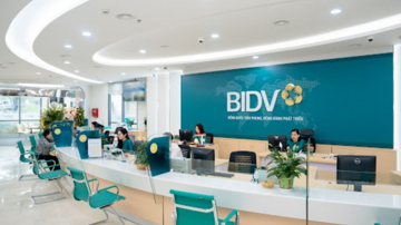 Biểu phí mới nhất trên BIDV SmartBanking: Sự khác biệt lớn giữa khách hàng thông thường và cao cấp