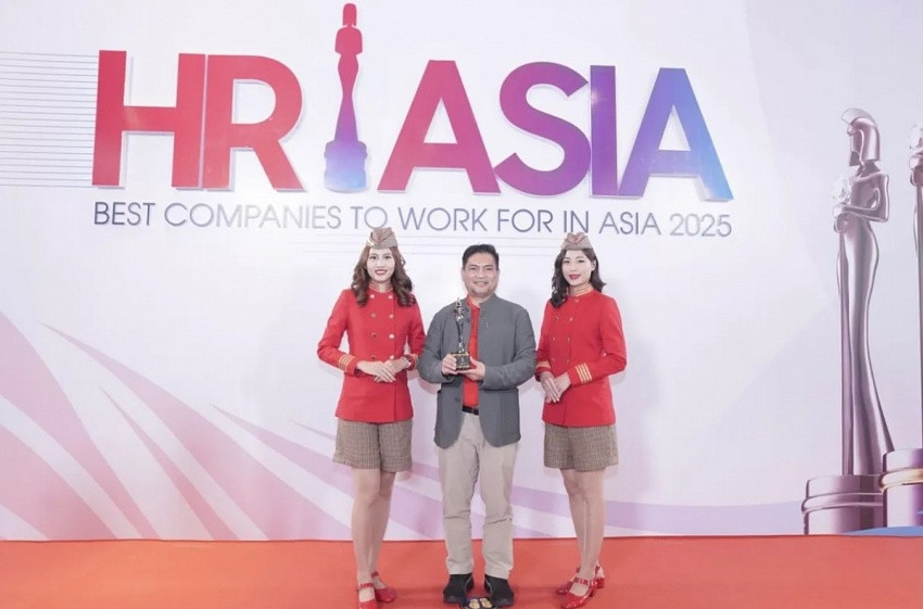 Sau thành tích hiếm có tại Hàn Quốc, Vietjet (<a style='text-decoration: none;' href='/VJC'>VJC</a>) lại vang danh châu Á bằng kết quả đầy thuyết phục