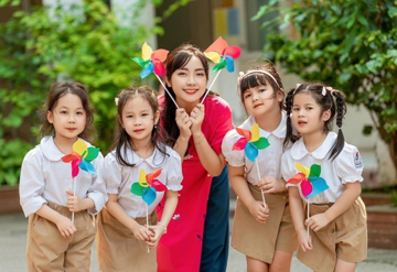 Gần 1.000 người có cơ hội làm việc tại các trường công lập ở Hà Nội