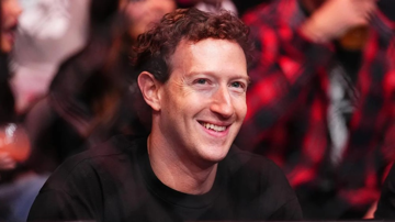 Vượt mặt Jeff Bezos, Mark Zuckerberg trở thành người giàu thứ 3 thế giới