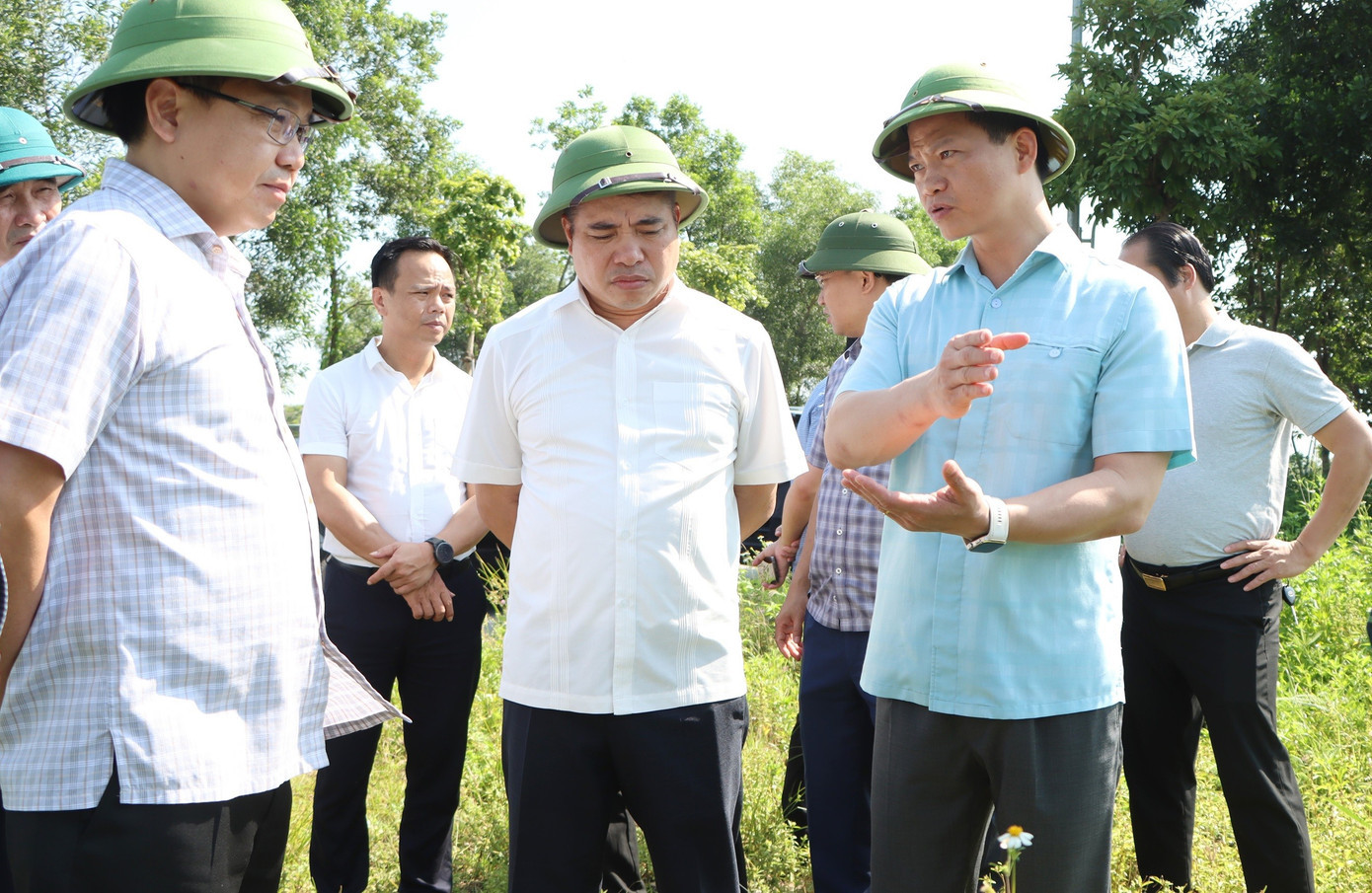 Chủ tịch tỉnh Bắc Ninh thị sát phòng chống ngập úng phường Bắc Giang. img-2719.jpg