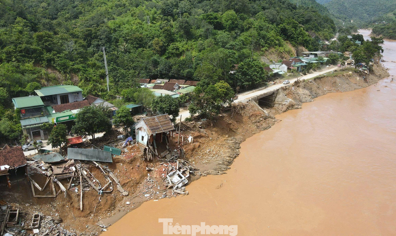 tp-cr.jpg