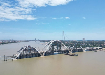 Quảng Trị: Cầu nghìn tỉ sắp hoàn thành, đường 2 đầu cầu chưa xong giải phóng mặt bằng