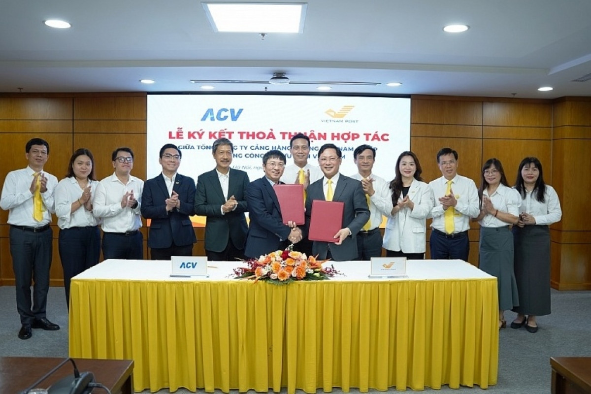 <a style='text-decoration: none;' href='/ACV'>ACV</a> 'bắt tay' Vietnam Post xây dựng hệ sinh thái logistics hàng không – bưu chính