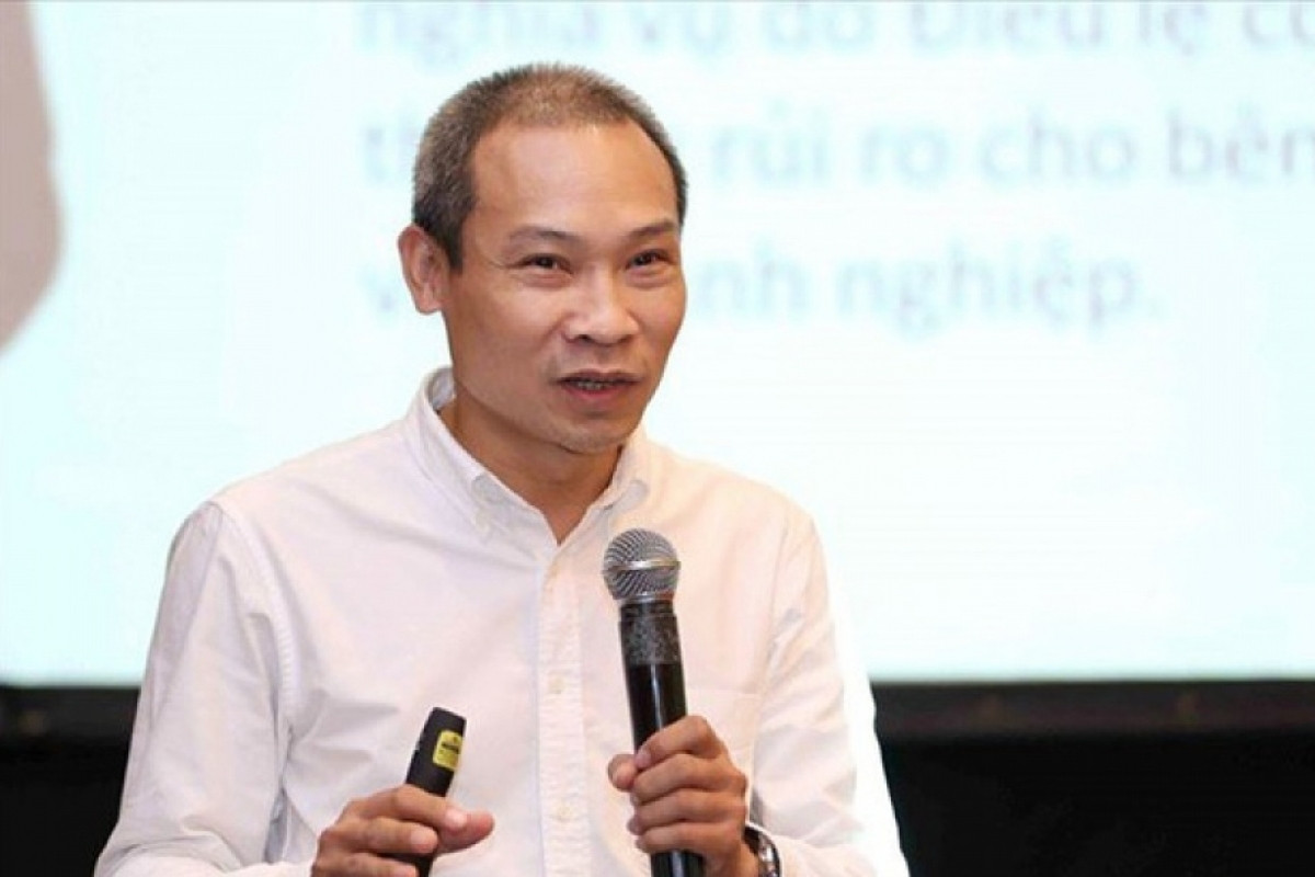 Ông Phan Đức Hiếu, Phó Viện trưởng CIEM 2901-7