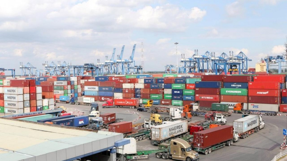 Trong 3 ĐBQH Phan Đức Hiếu: Doanh nghiệp càng lớn lại càng sợ việc 'li ti' cản trở