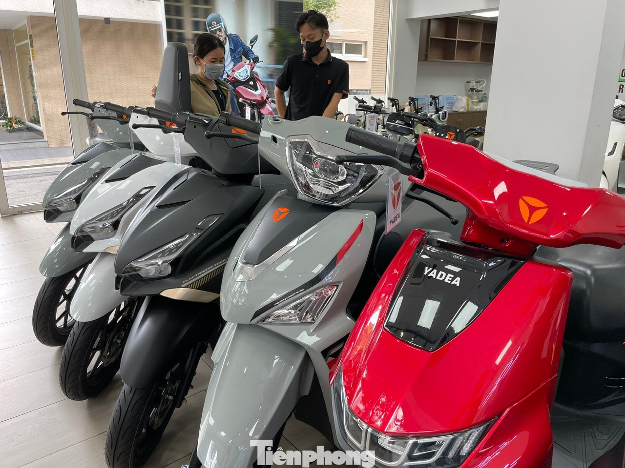 Người dân TPHCM ngày càng quan tâm đến xe điện tp-xe-dien-uyen-phuong-2.jpg
