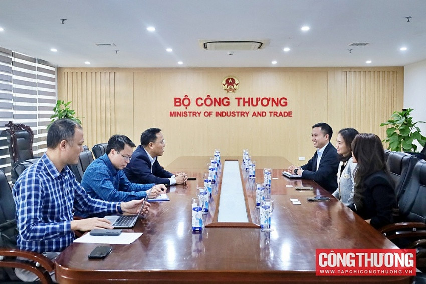 Bộ Công Thương xây dựng khung giá pin lưu trữ, Vingroup (<a style='text-decoration: none;' href='/VIC'>VIC</a>) nhanh chân nhập cuộc với trụ cột mới