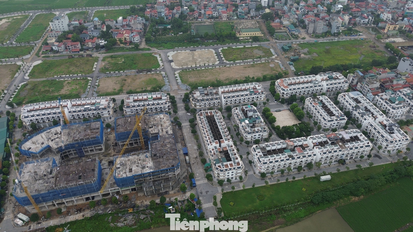 Hiện tại, chủ đầu tư đang xây dựng phương án tiếp nhận hồ sơ mua, thuê mua NƠXH Uy Nỗ trình Ban Giám đốc Tổng Công ty phê duyệt. Sau khi phương án được Ban Giám đốc phê duyệt, đơn vị sẽ thông báo rộng rãi trên các phương tiện thông tin đại chúng. tp-10.jpg
