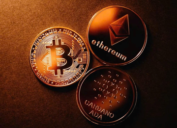 Bitcoin mất 5.000 USD chỉ trong 5 phút, chuyên gia cảnh báo kịch bản ‘về 0’ gây khủng hoảng toàn cầu