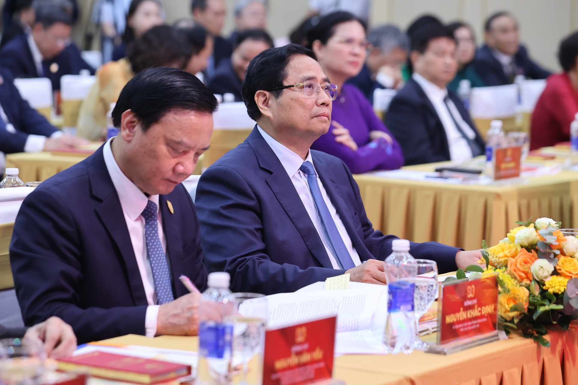Thủ tướng: Đưa thể chế, pháp luật trở thành Thủ tướng: Đưa thể chế, pháp luật trở thành