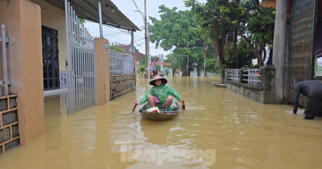 Hà Nội: Lũ trên sông Tích, sông Bùi vượt báo động 3