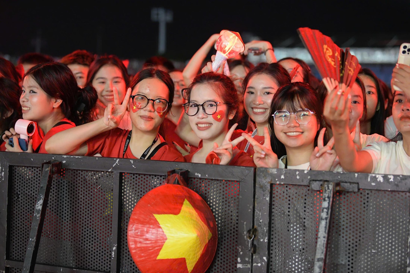 Còn ít nhất hai chương trình lớn để khán giả “đu concert quốc gia” trong dịp lễ Quốc khánh. Ảnh: Như Ý ny1.jpg