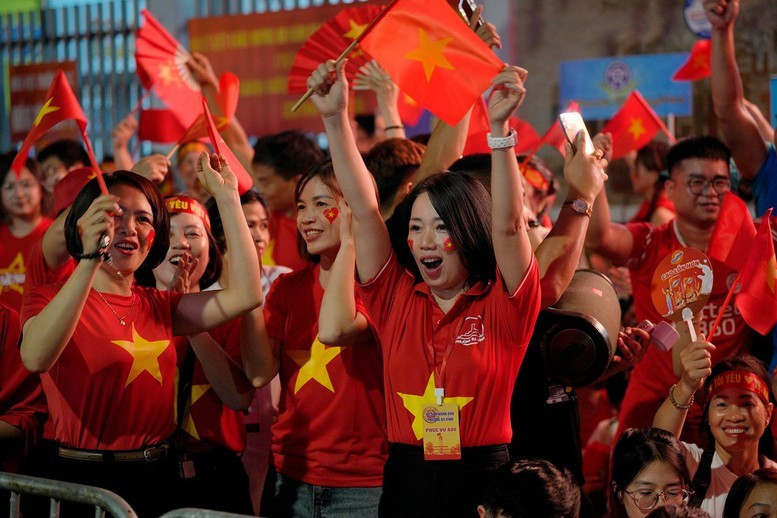 Thông tin Chính phủ: Tặng 100.000 đồng/người cho toàn dân ăn Tết Độc lập - ảnh 1