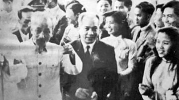 GS Vật lý rời Pháp về nước dạy học, là Hiệu trưởng đầu tiên của Trường Đại học Tổng hợp Hà Nội, tên được đặt cho nhiều con đường