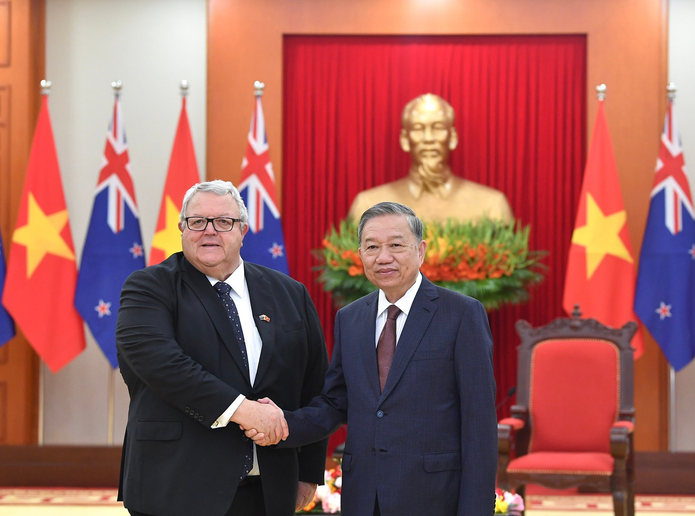 Tổng Bí thư Tô Lâm tiếp Chủ tịch Quốc hội New Zealand Gerry Brownlee. Ảnh: Nhật Minh. e350bb711a66067b0eac2cd32c0e5fa6.jpg