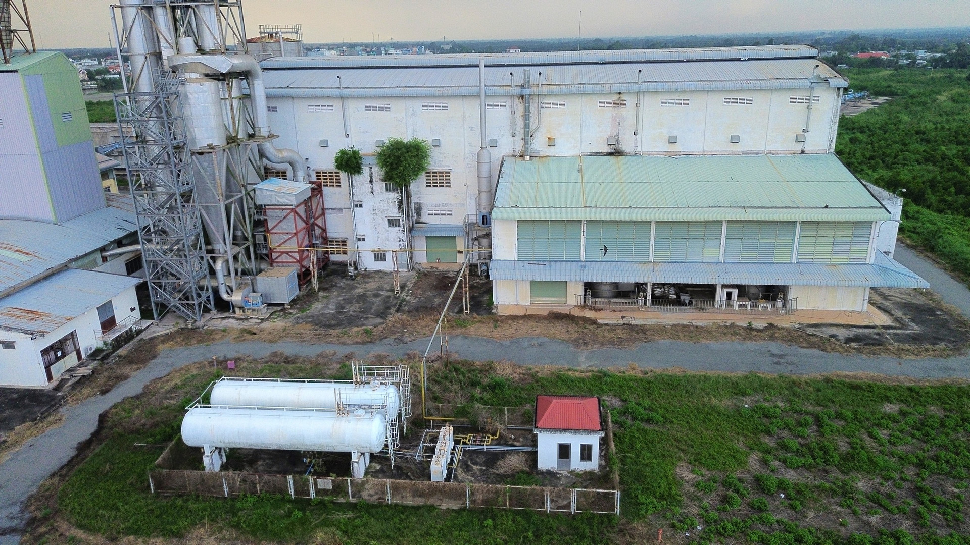 Nhà máy bột giấy 3.400 tỷ bỏ hoang sau hơn 20 năm dang dở: Khung cảnh hoang tàn, rơi vào ‘tầm ngắm’ thanh tra- Ảnh 2.