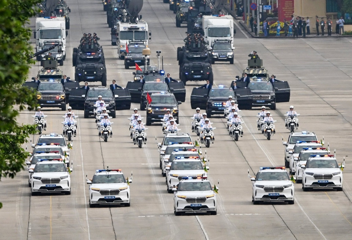 Bất ngờ với dàn xe đặc biệt của VinFast thiết kế phục vụ riêng cho A80