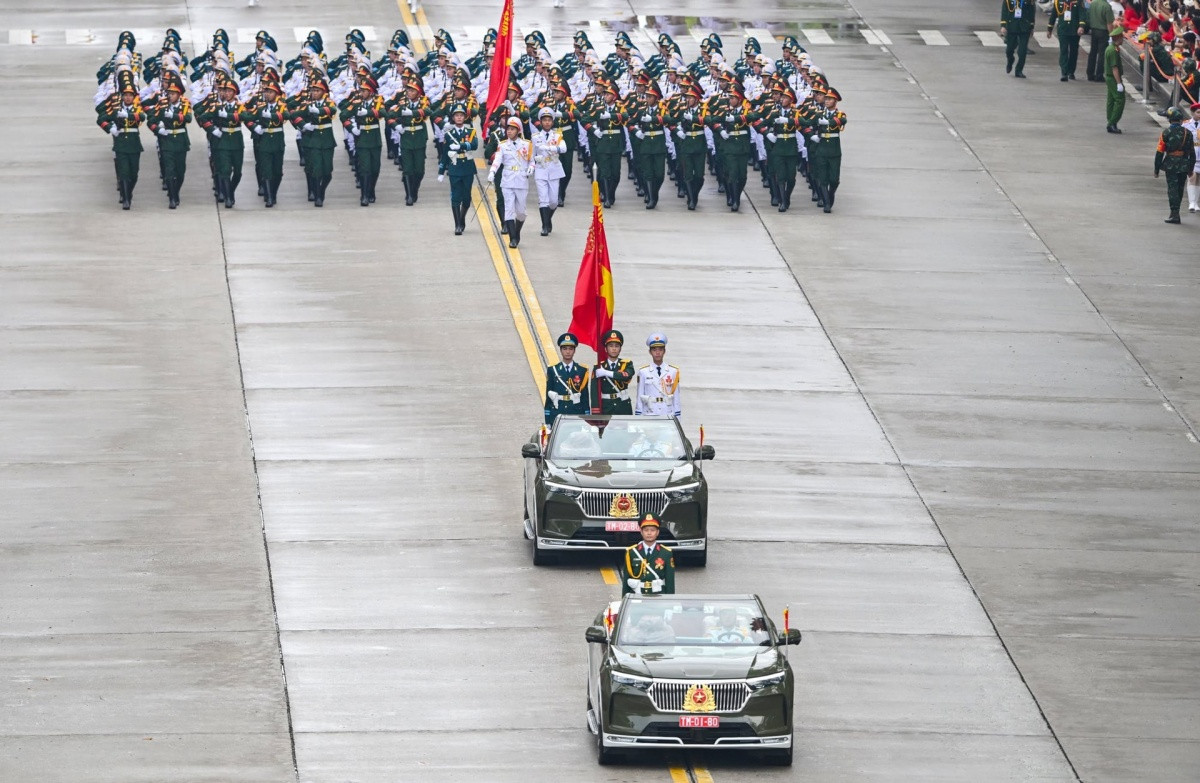 Bất ngờ với dàn xe đặc biệt của VinFast thiết kế phục vụ riêng cho A80