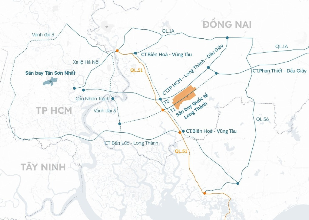 Đường kết nối đến siêu sân bay lớn nhất Việt Nam hư hỏng nặng- Ảnh 2.