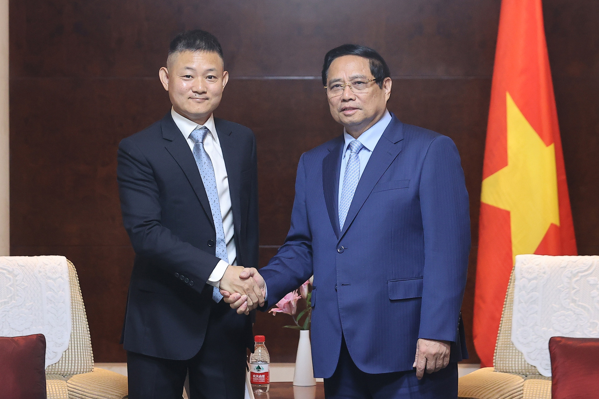 Thủ tướng tiếp lãnh đạo các tập đoàn hàng đầu Trung Quốc muốn mở rộng đầu tư, hợp tác tại Việt Nam- Ảnh 3.