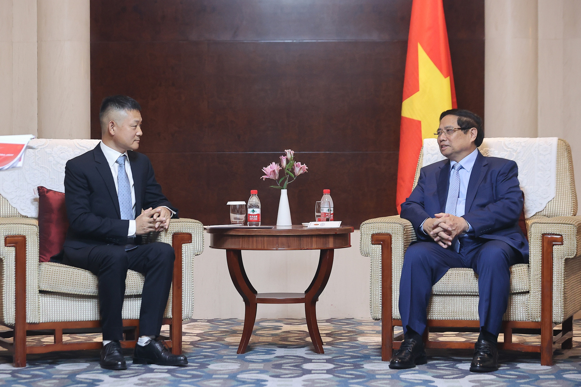 Thủ tướng tiếp lãnh đạo các tập đoàn hàng đầu Trung Quốc muốn mở rộng đầu tư, hợp tác tại Việt Nam- Ảnh 4.