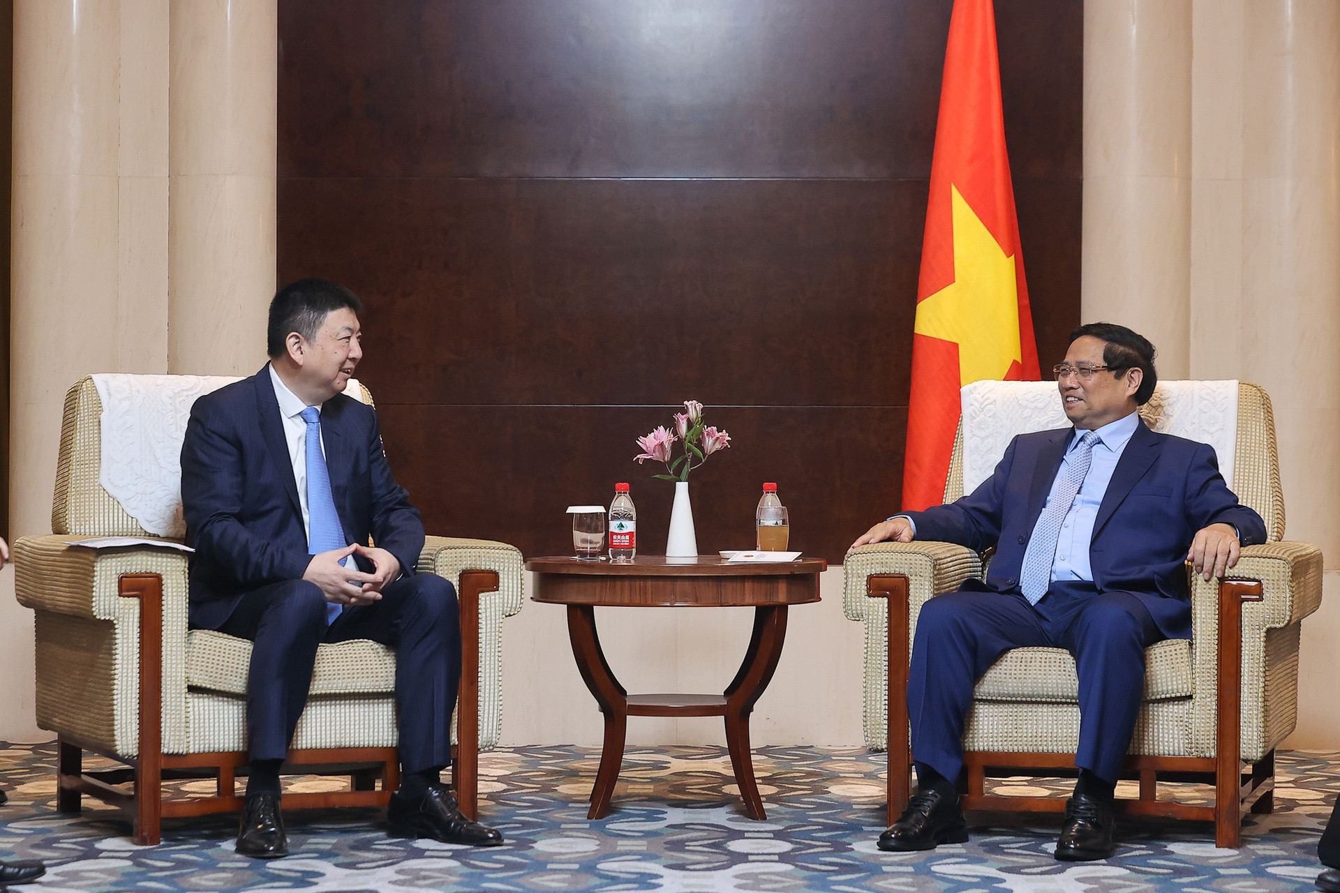 Thủ tướng tiếp lãnh đạo các tập đoàn hàng đầu Trung Quốc muốn mở rộng đầu tư, hợp tác tại Việt Nam- Ảnh 6.