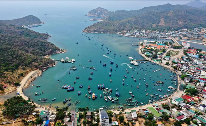 Một làng chai ven biển của Việt Nam được định hướng trở thành đô thị du lịch sinh thái đầy sức hút- Ảnh 1.