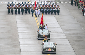 Bất ngờ với dàn xe đặc biệt của VinFast thiết kế phục vụ riêng cho A80