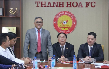 Chân dung vị đại gia vừa bị công an bắt khẩn cấp: Chủ tịch CLB bóng đá có tiếng, sở hữu cơ ngơi 50.000m2 có riêng sân bay cùng dàn xe cổ đắt giá