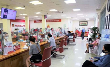 Ngân hàng nhà nước Khu vực 2 chi hàng tỷ đồng quà Tết Độc lập