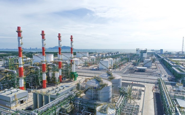 'Đại gia' Thái sắp hồi sinh nhà máy lọc dầu 5,4 tỷ USD hàng đầu Đông Nam Á tại Việt Nam- Ảnh 2. 'Đại gia' Thái sắp hồi sinh nhà máy lọc dầu 5,4 tỷ USD hàng đầu Đông Nam Á tại Việt Nam- Ảnh 2.