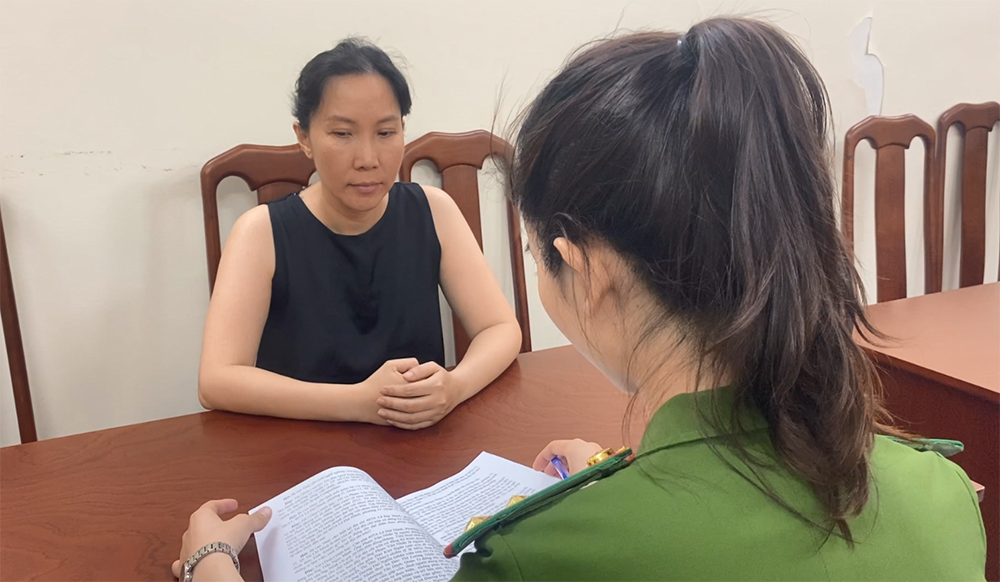 Đề nghị truy tố một chủ tiệm vàng và vợ 'hờ' - ảnh 3