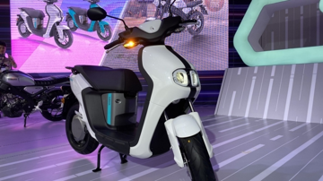 Mẫu ‘siêu xe máy điện’ của Yamaha giảm giá mạnh lên 20 triệu đồng: Công nghệ đẳng cấp châu Âu, thiết kế đậm chất tương lai
