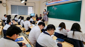 Chính thức từ năm học 2025-2026, học sinh cấp 2,3 sẽ học 2 buổi/ngày