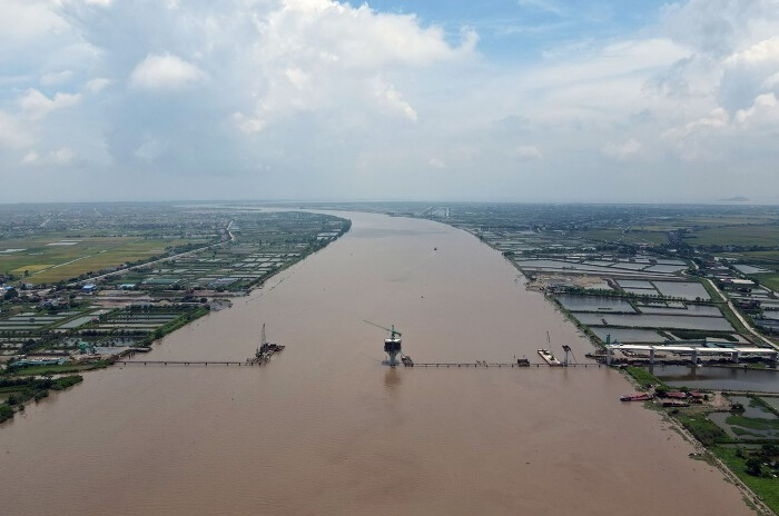 Sông Đáy đoạn đi qua tỉnh Ninh Bình. Nguồn ảnh: Vietnambiz Sông Đáy đoạn đi qua tỉnh Ninh Bình. Nguồn ảnh: Vietnambiz
