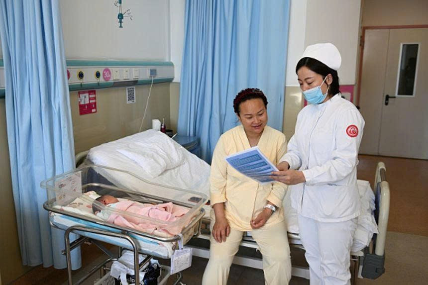 Nền kinh tế thứ 2 thế giới lung lay: Người trẻ không chịu sinh con, chính phủ nỗ lực giải cứu trong vô vọng - ảnh 3