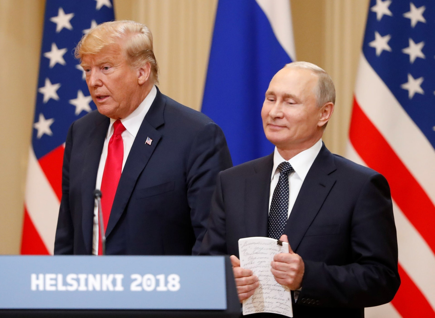 Tổng thống Nga Vladimir Putin và Tổng thống Mỹ Donald Trump. (Ảnh: Reuters) httpsarchive-imagesprodglobal.jpg
