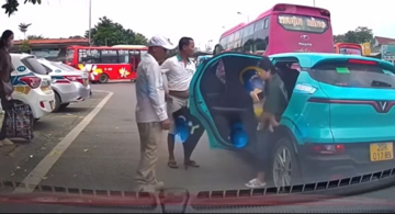 Vụ taxi truyền thống kéo khách khỏi xe công nghệ ở Bến xe Thái Nguyên: Chủ tịch đơn vị quản lý lên tiếng