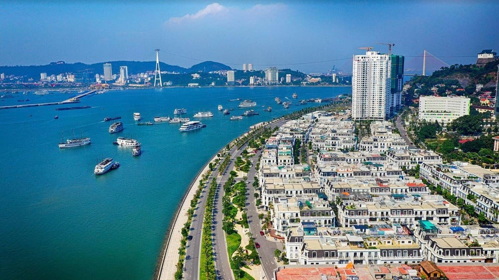 Hồi sinh siêu dự án điện khí 2,2 tỷ USD: 'Thắp lửa' bất động sản Quảng Ninh- Ảnh 2. Hồi sinh siêu dự án điện khí 2,2 tỷ USD: 'Thắp lửa' bất động sản Quảng Ninh- Ảnh 2.