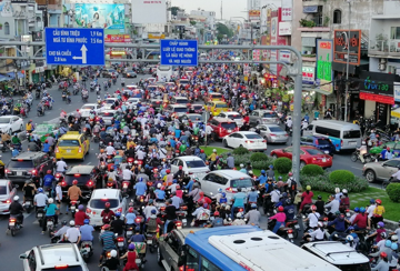 Sau Hà Nội, TP đông dân nhất Việt Nam cũng hạn chế xe mô tô, xe máy chạy xăng?